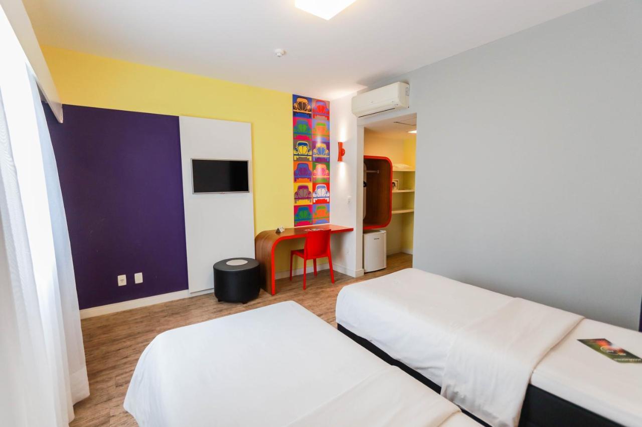 Ibis Styles Balneario Camboriu - 1 Quadra Do Mar Hotel Ngoại thất bức ảnh